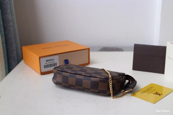 Cheap POCHETTE MINI ACCESSOIRES VUITTON LOUIS 0814